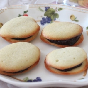 サクサク チョコサンドラングドシャ レシピ 作り方 By みさきらりんず 楽天レシピ サクサク チョコサンドラングドシャ レシピ 作り方 By みさきらりんず 楽天レシピ